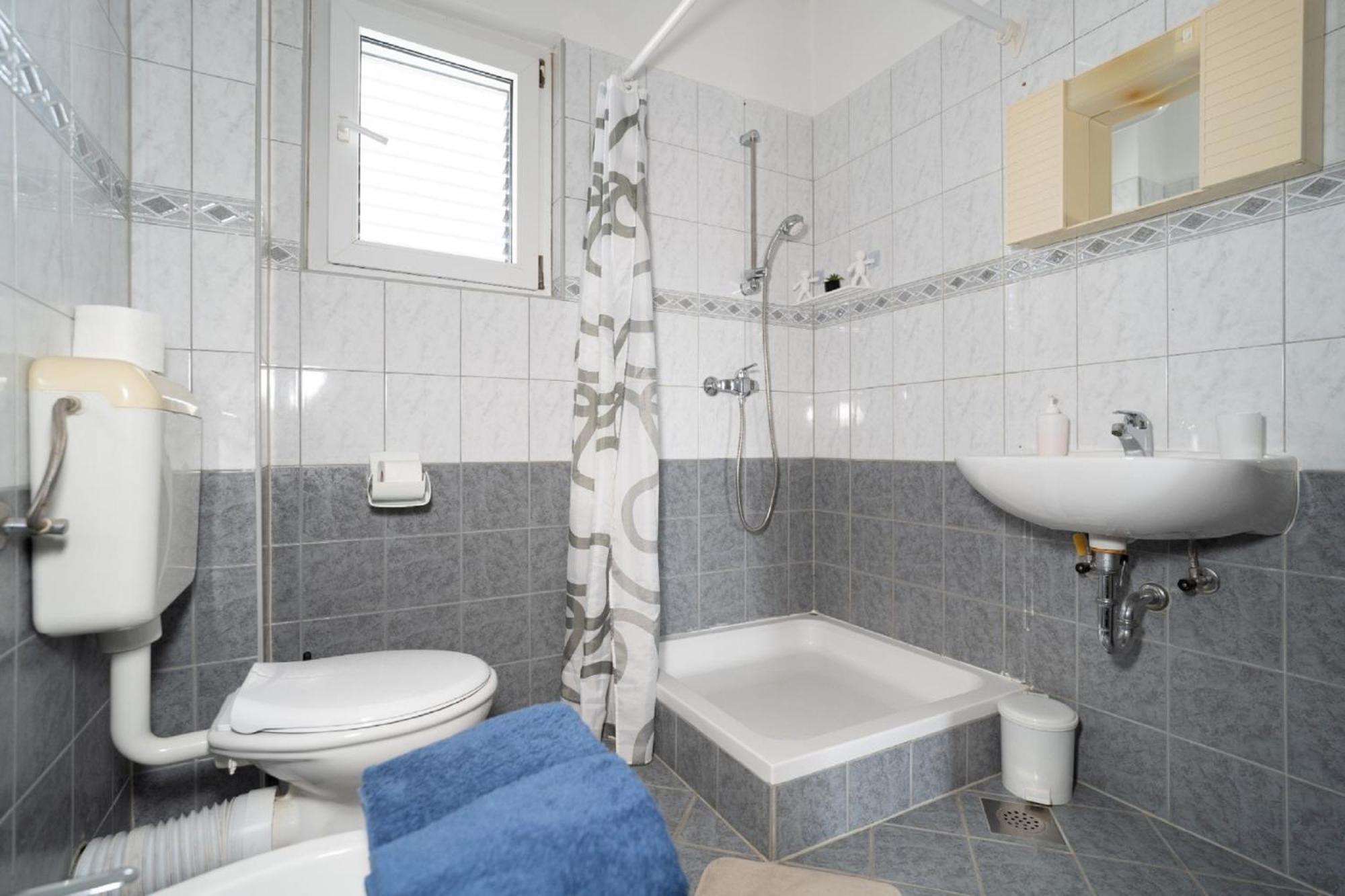 Apartments Milic 고르니 카린 외부 사진