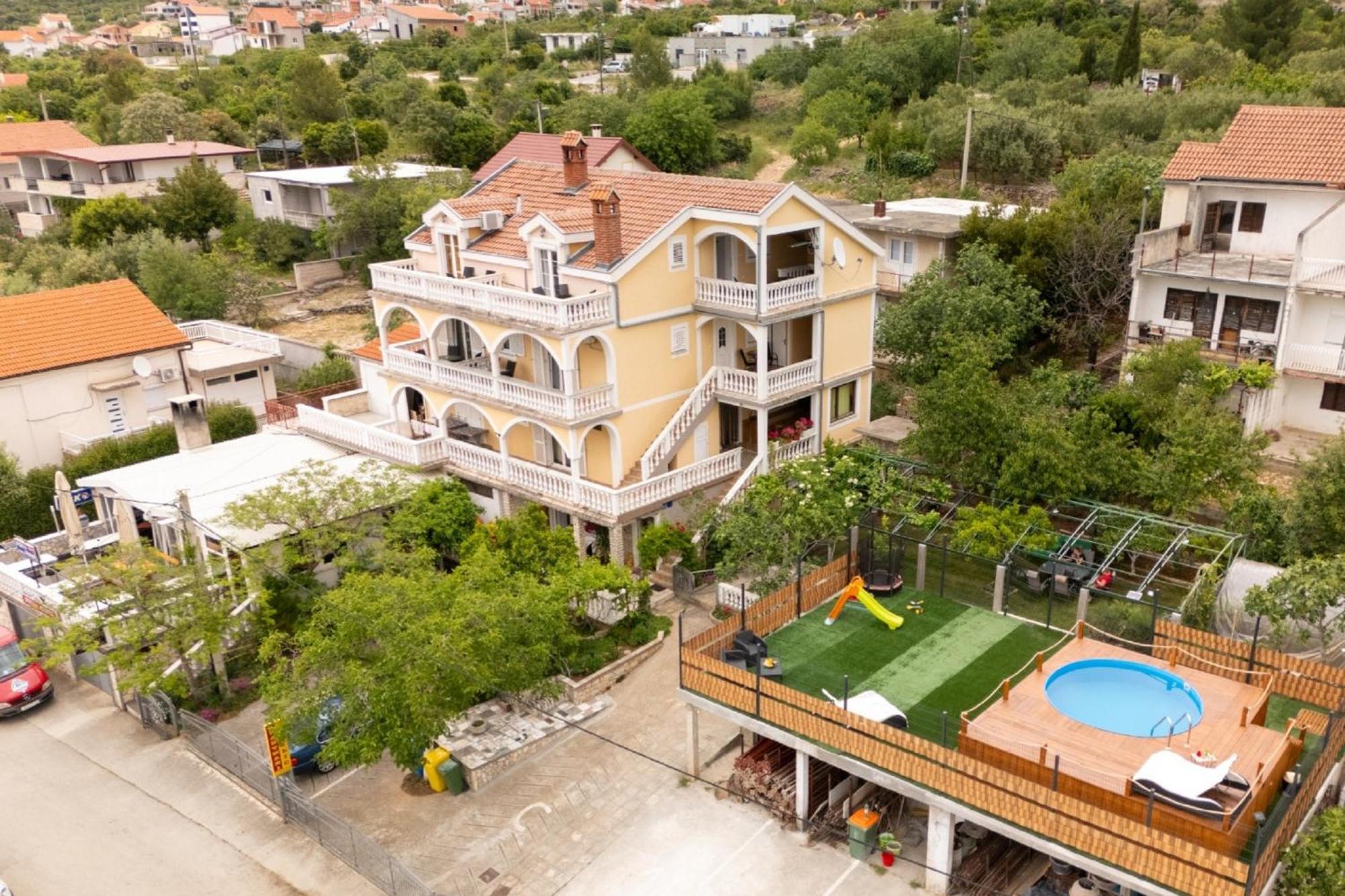 Apartments Milic 고르니 카린 외부 사진
