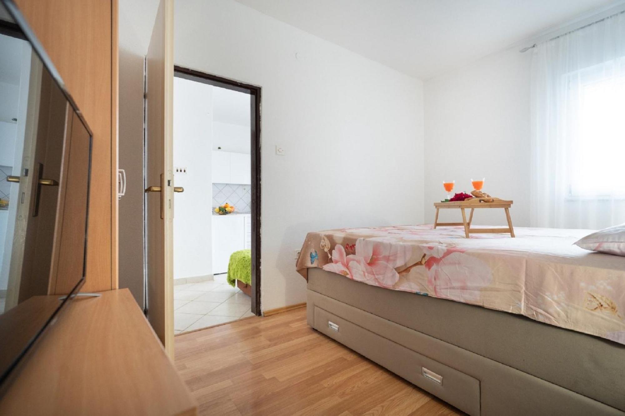 Apartments Milic 고르니 카린 외부 사진